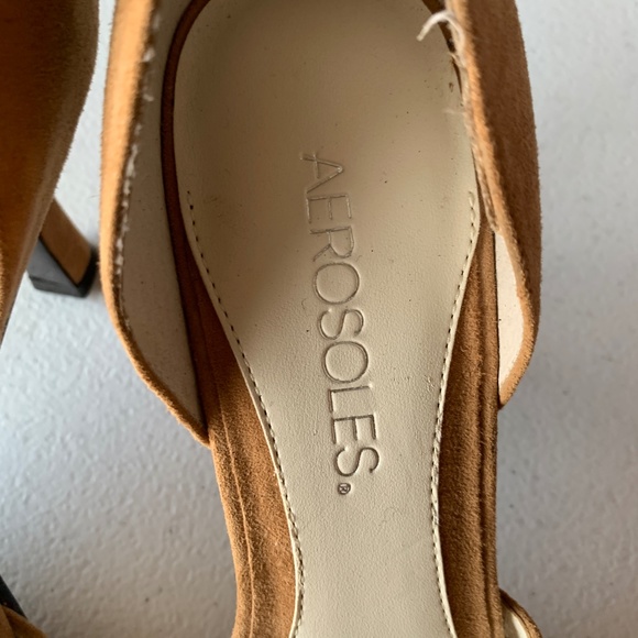 Aerosoles Suede Heels Size  7M - Picture 4 of 7